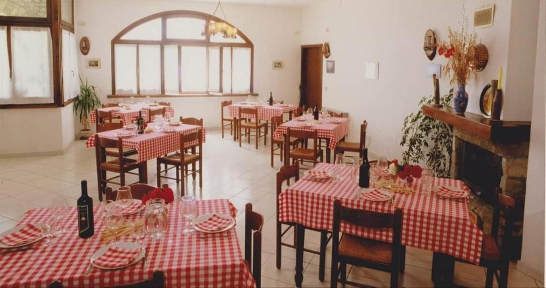 Az. Agr. Cascina Castellera Villa Serravalle delle Langhe Bagian luar foto